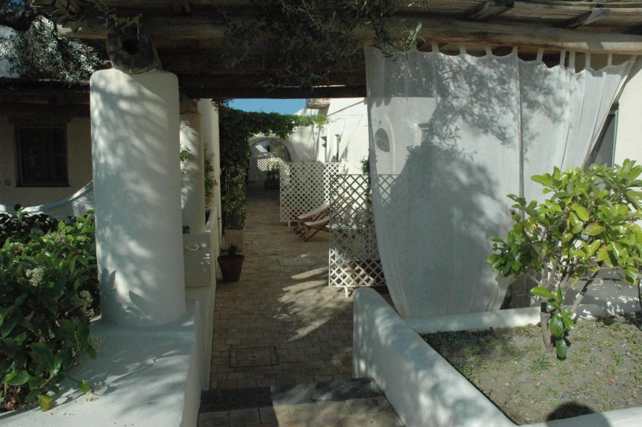 La Salina Borgo Di Mare 4* Lingua